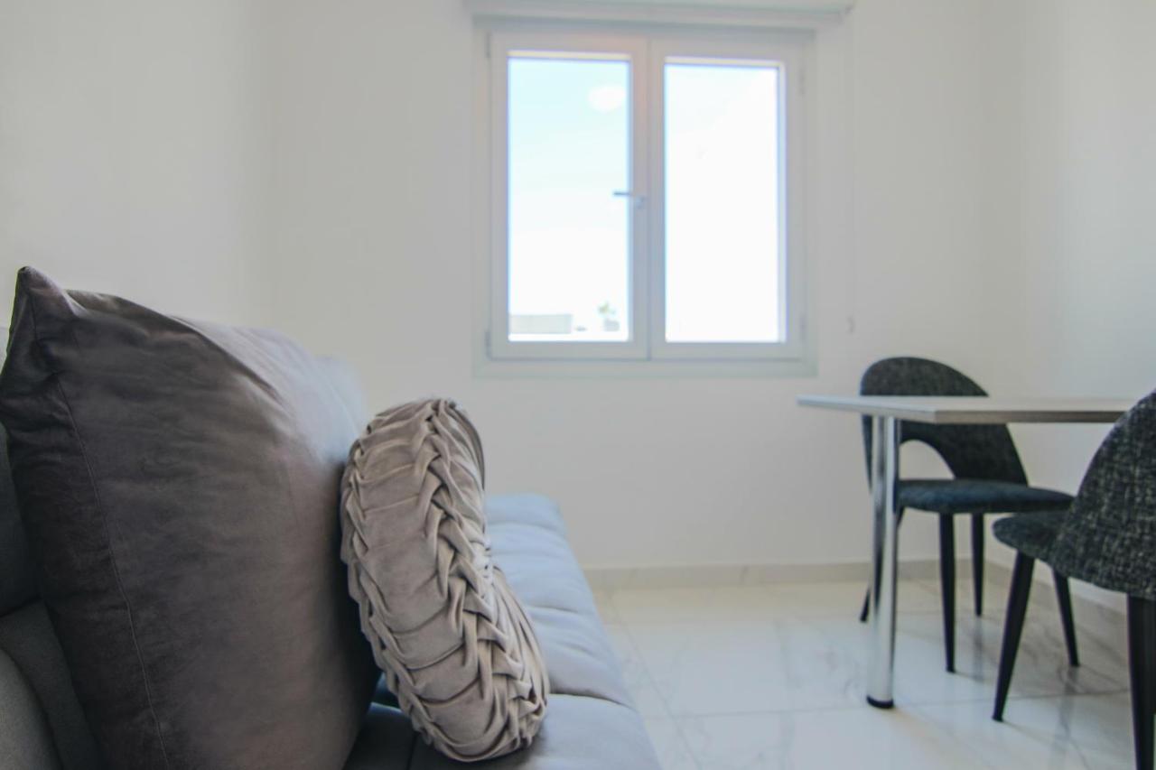 Апартаменты Phaedrus Living: Seaside Luxury Flat Lighthouse 66 Пафос Экстерьер фото